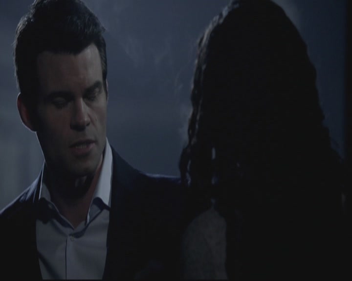 VampireDiariesWorld-dot-org_TheOriginals1x15LeGrandGuignol2038.jpg