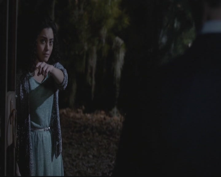 VampireDiariesWorld-dot-org_TheOriginals1x15LeGrandGuignol2077.jpg