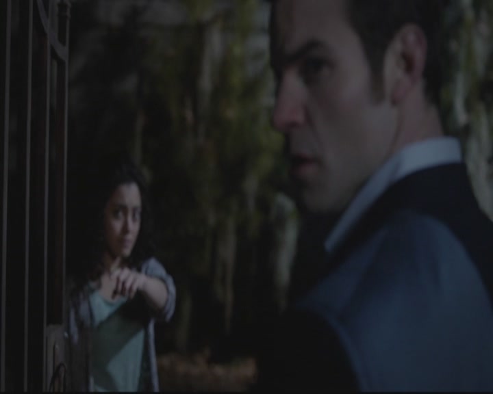 VampireDiariesWorld-dot-org_TheOriginals1x15LeGrandGuignol2081.jpg