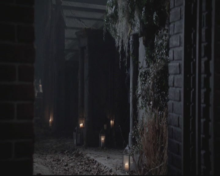 VampireDiariesWorld-dot-org_TheOriginals1x15LeGrandGuignol2102.jpg