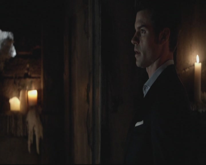 VampireDiariesWorld-dot-org_TheOriginals1x15LeGrandGuignol2114.jpg