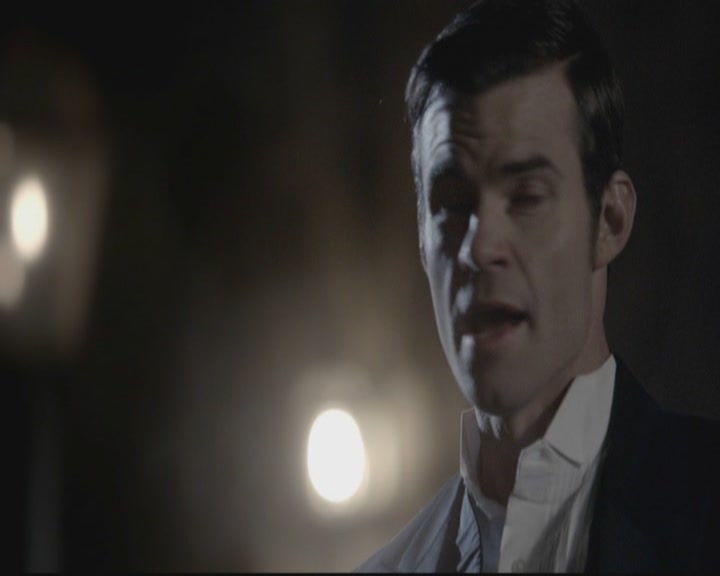 VampireDiariesWorld-dot-org_TheOriginals1x15LeGrandGuignol2251.jpg