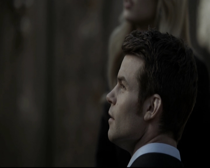 VampireDiariesWorld-dot-org_TheOriginals1x16FarewellToStoryville0620.jpg