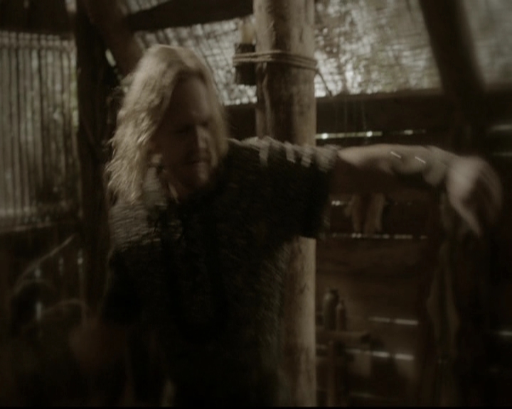 VampireDiariesWorld-dot-org_TheOriginals1x16FarewellToStoryville0655.jpg