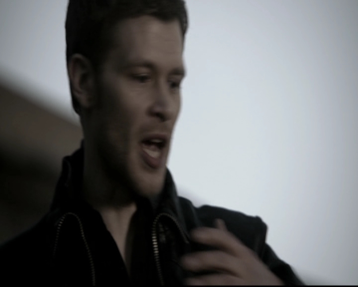 VampireDiariesWorld-dot-org_TheOriginals1x16FarewellToStoryville0708.jpg