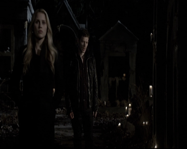 VampireDiariesWorld-dot-org_TheOriginals1x16FarewellToStoryville1712.jpg
