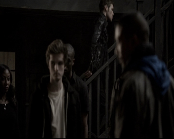 VampireDiariesWorld-dot-org_TheOriginals1x16FarewellToStoryville1980.jpg