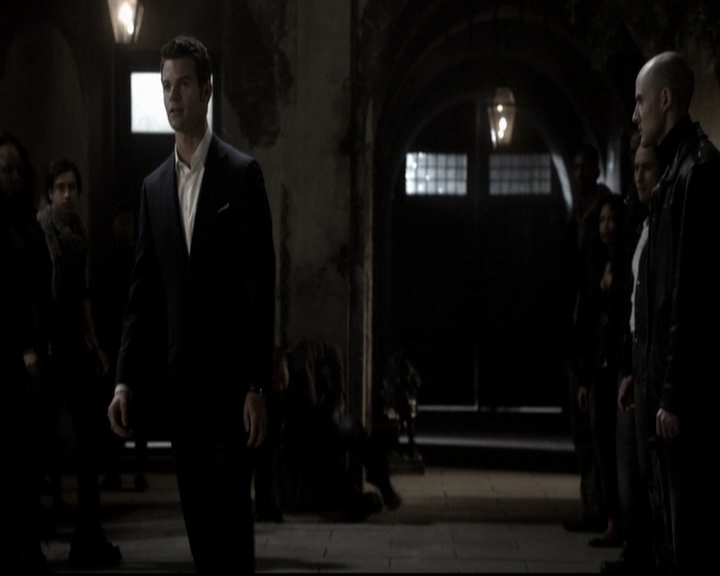 VampireDiariesWorld-dot-org_TheOriginals1x16FarewellToStoryville1991.jpg
