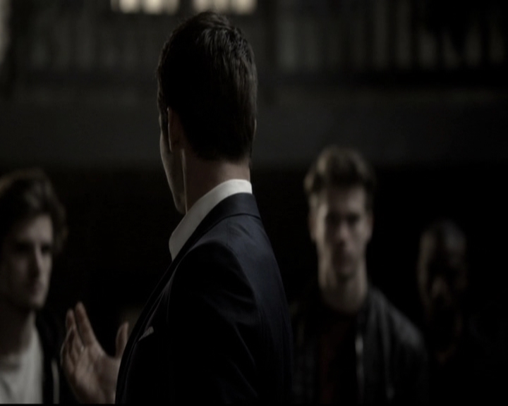VampireDiariesWorld-dot-org_TheOriginals1x16FarewellToStoryville1995.jpg