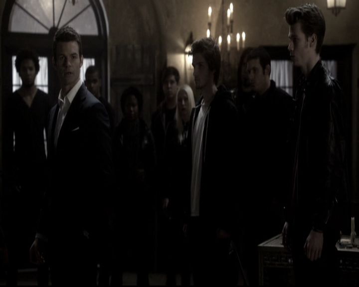 VampireDiariesWorld-dot-org_TheOriginals1x16FarewellToStoryville2020.jpg