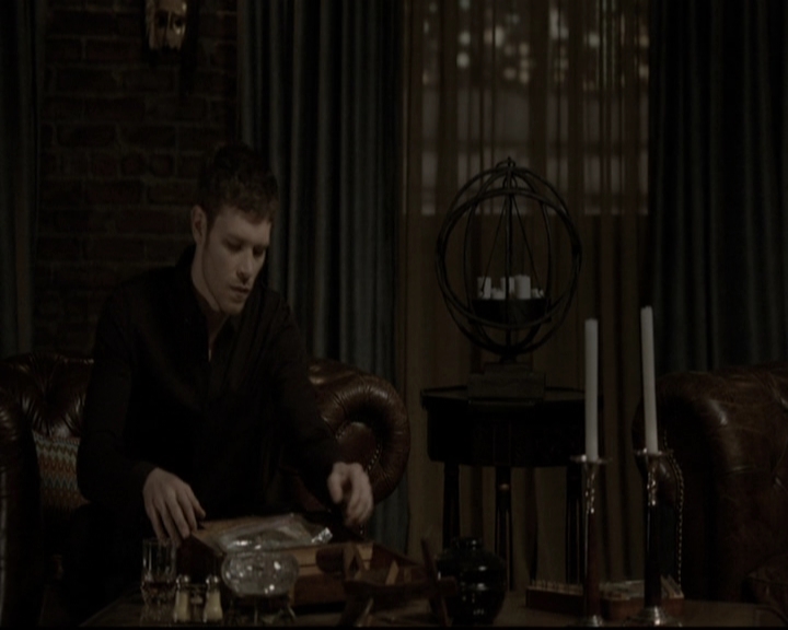 VampireDiariesWorld-dot-org_TheOriginals1x16FarewellToStoryville2264.jpg