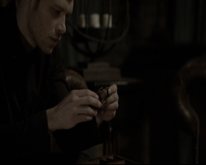 VampireDiariesWorld-dot-org_TheOriginals1x16FarewellToStoryville2276.jpg