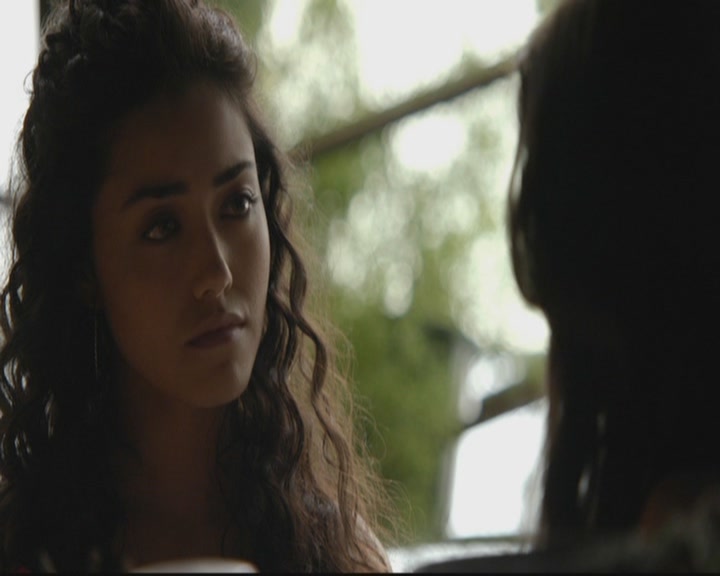 VampireDiariesWorld-dot-org_TheOriginals1x17MoonOverBourbonStreet0315.jpg