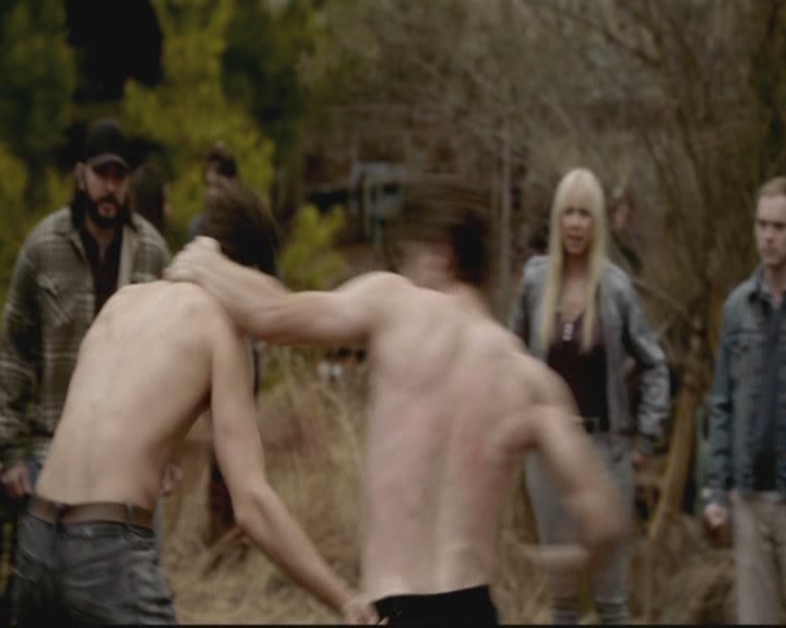 VampireDiariesWorld-dot-org_TheOriginals1x17MoonOverBourbonStreet0319.jpg