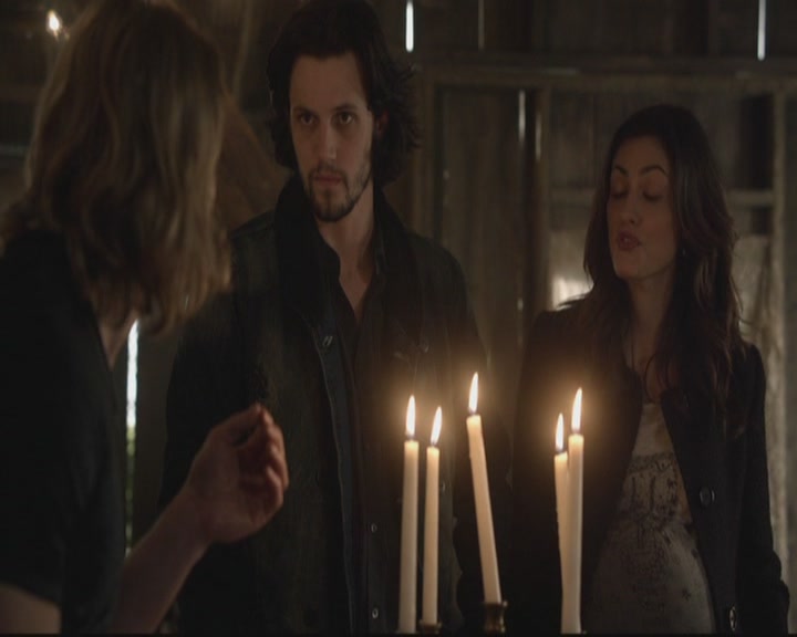 VampireDiariesWorld-dot-org_TheOriginals1x17MoonOverBourbonStreet0375.jpg