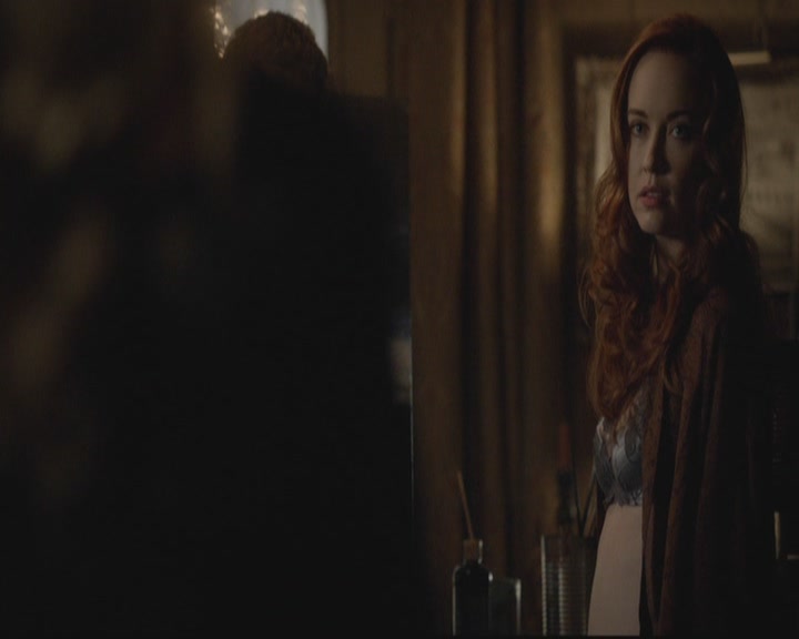 VampireDiariesWorld-dot-org_TheOriginals1x17MoonOverBourbonStreet0538.jpg