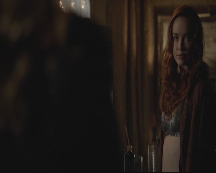 VampireDiariesWorld-dot-org_TheOriginals1x17MoonOverBourbonStreet0544.jpg