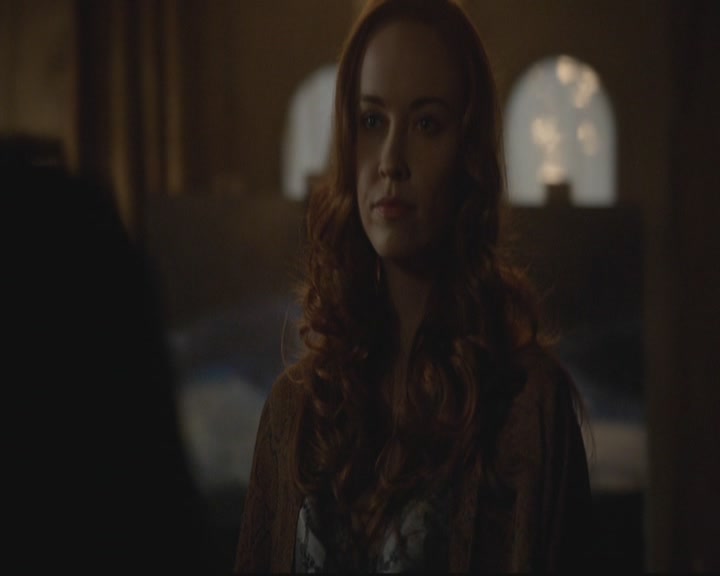 VampireDiariesWorld-dot-org_TheOriginals1x17MoonOverBourbonStreet0547.jpg