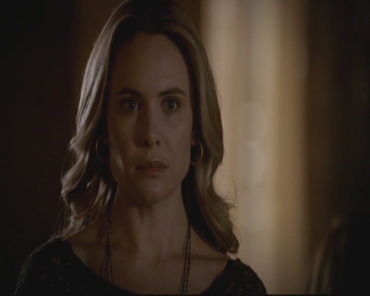 VampireDiariesWorld-dot-org_TheOriginals1x17MoonOverBourbonStreet0554.jpg