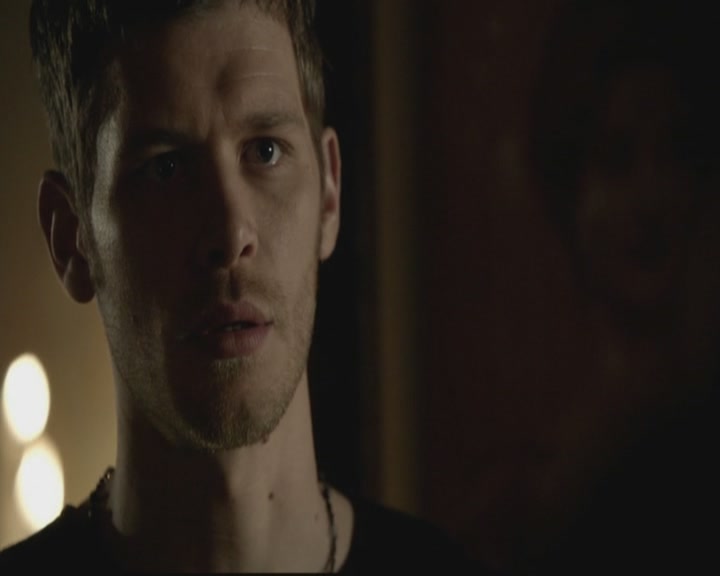 VampireDiariesWorld-dot-org_TheOriginals1x17MoonOverBourbonStreet0591.jpg