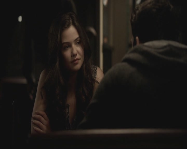 VampireDiariesWorld-dot-org_TheOriginals1x17MoonOverBourbonStreet0634.jpg