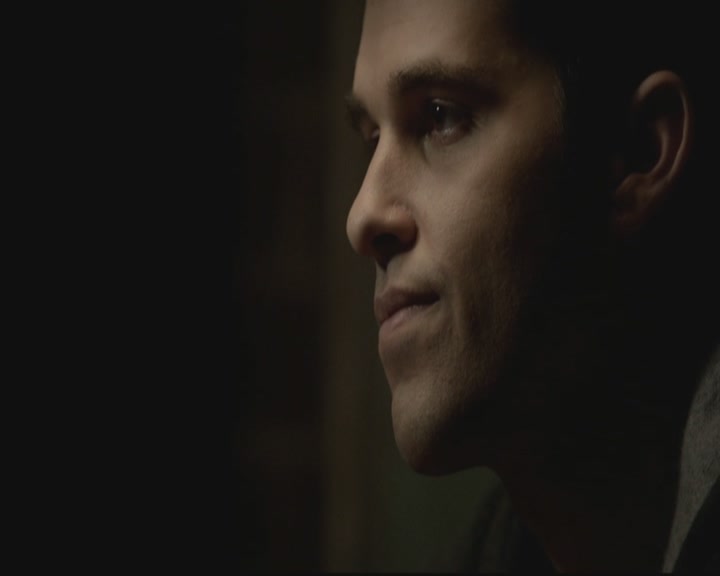VampireDiariesWorld-dot-org_TheOriginals1x17MoonOverBourbonStreet0651.jpg