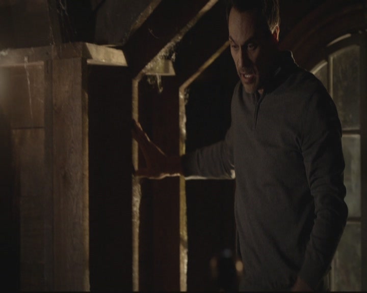 VampireDiariesWorld-dot-org_TheOriginals1x17MoonOverBourbonStreet0747.jpg