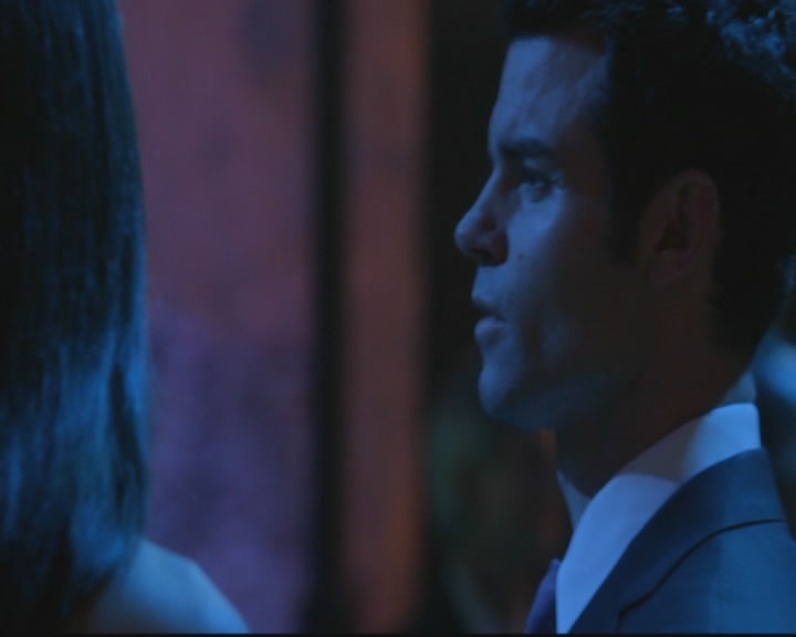 VampireDiariesWorld-dot-org_TheOriginals1x17MoonOverBourbonStreet1099.jpg