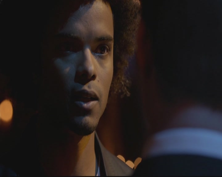VampireDiariesWorld-dot-org_TheOriginals1x17MoonOverBourbonStreet1182.jpg