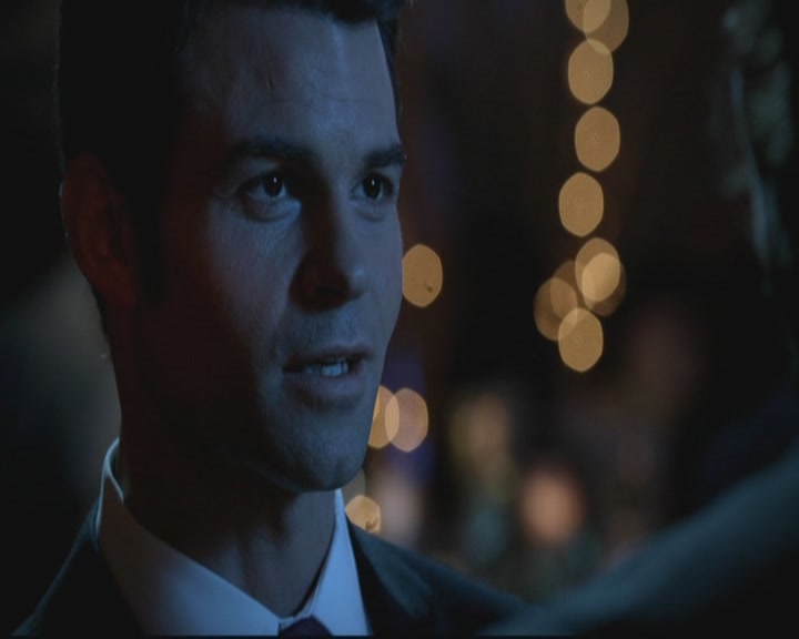 VampireDiariesWorld-dot-org_TheOriginals1x17MoonOverBourbonStreet1225.jpg