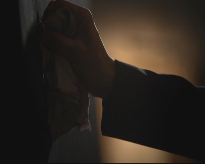 VampireDiariesWorld-dot-org_TheOriginals1x17MoonOverBourbonStreet1361.jpg