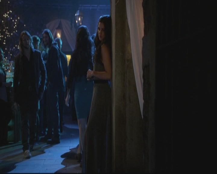 VampireDiariesWorld-dot-org_TheOriginals1x17MoonOverBourbonStreet1453.jpg