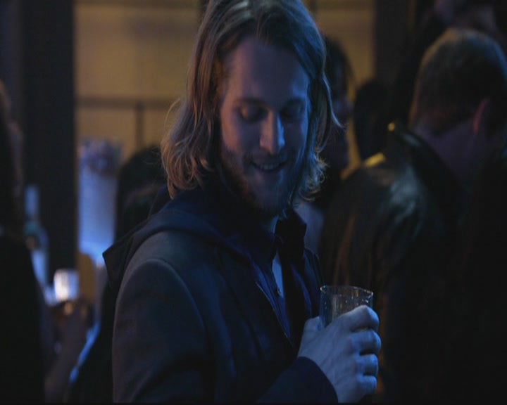 VampireDiariesWorld-dot-org_TheOriginals1x17MoonOverBourbonStreet1678.jpg VampireDiariesWorld-dot-org_TheOriginals1x17MoonOverBourbonStreet1678.jpg