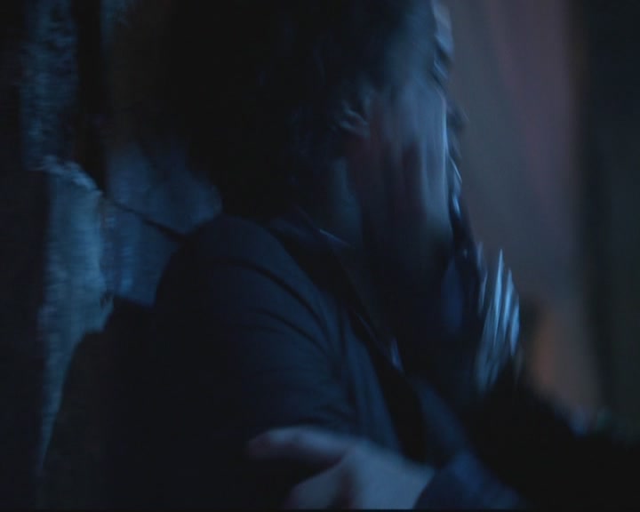 VampireDiariesWorld-dot-org_TheOriginals1x17MoonOverBourbonStreet1709.jpg VampireDiariesWorld-dot-org_TheOriginals1x17MoonOverBourbonStreet1709.jpg