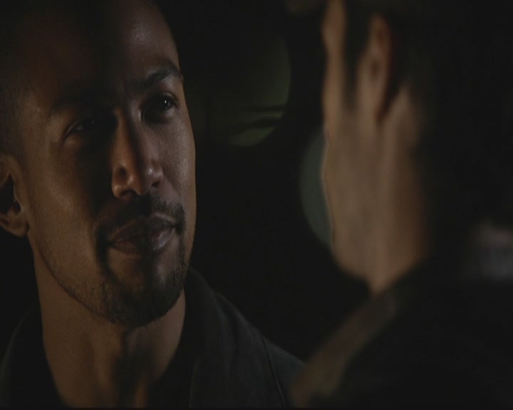 VampireDiariesWorld-dot-org_TheOriginals1x17MoonOverBourbonStreet2053.jpg VampireDiariesWorld-dot-org_TheOriginals1x17MoonOverBourbonStreet2053.jpg