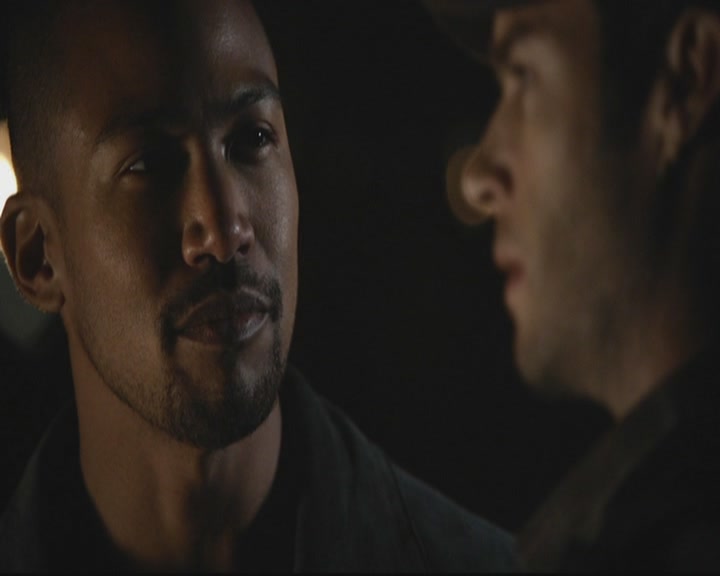 VampireDiariesWorld-dot-org_TheOriginals1x17MoonOverBourbonStreet2075.jpg