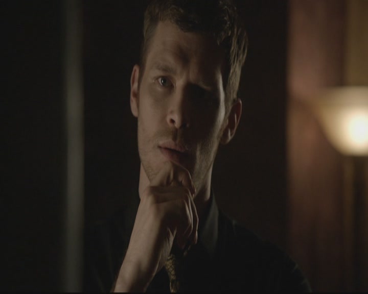 VampireDiariesWorld-dot-org_TheOriginals1x17MoonOverBourbonStreet2113.jpg