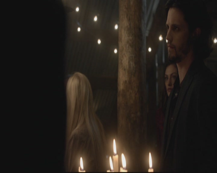 VampireDiariesWorld-dot-org_TheOriginals1x17MoonOverBourbonStreet2158.jpg