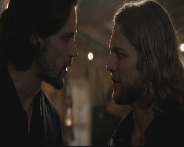 VampireDiariesWorld-dot-org_TheOriginals1x17MoonOverBourbonStreet2205.jpg VampireDiariesWorld-dot-org_TheOriginals1x17MoonOverBourbonStreet2205.jpg