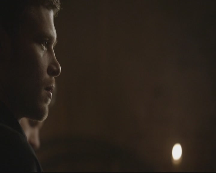 VampireDiariesWorld-dot-org_TheOriginals1x17MoonOverBourbonStreet2262.jpg