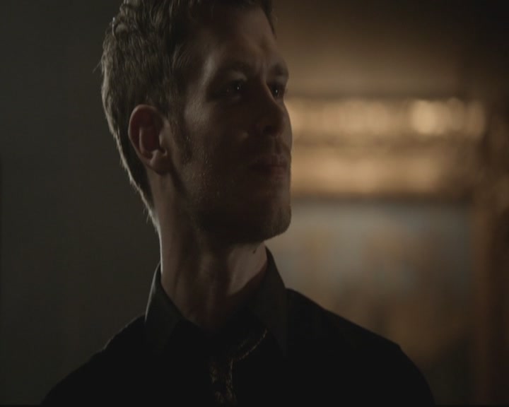 VampireDiariesWorld-dot-org_TheOriginals1x17MoonOverBourbonStreet2282.jpg