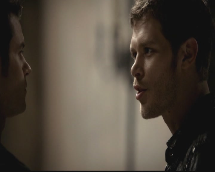 VampireDiariesWorld-dot-org_TheOriginals1x18TheBigUneasy0319.jpg