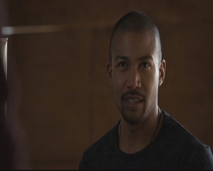 VampireDiariesWorld-dot-org_TheOriginals1x18TheBigUneasy0801.jpg