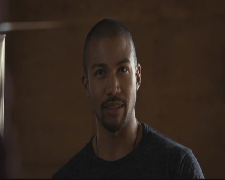 VampireDiariesWorld-dot-org_TheOriginals1x18TheBigUneasy0803.jpg