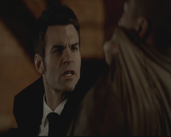 VampireDiariesWorld-dot-org_TheOriginals1x18TheBigUneasy1702.jpg