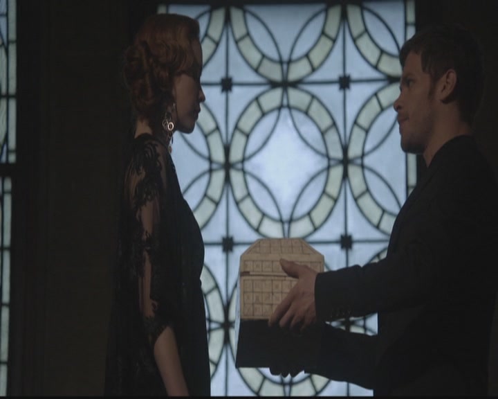VampireDiariesWorld-dot-org_TheOriginals1x18TheBigUneasy1782.jpg