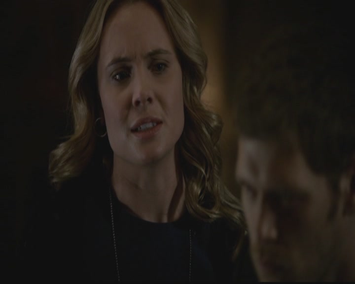 VampireDiariesWorld-dot-org_TheOriginals1x18TheBigUneasy2105.jpg