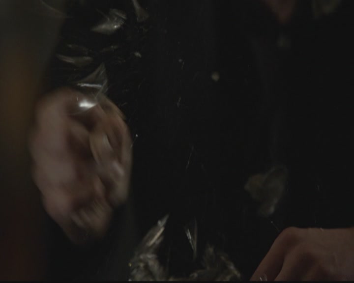 VampireDiariesWorld-dot-org_TheOriginals1x18TheBigUneasy2106.jpg