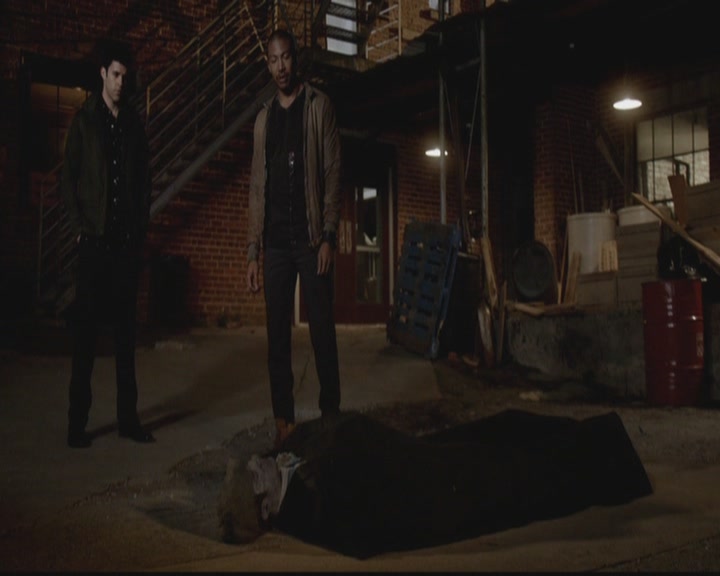 VampireDiariesWorld-dot-org_TheOriginals1x18TheBigUneasy2203.jpg