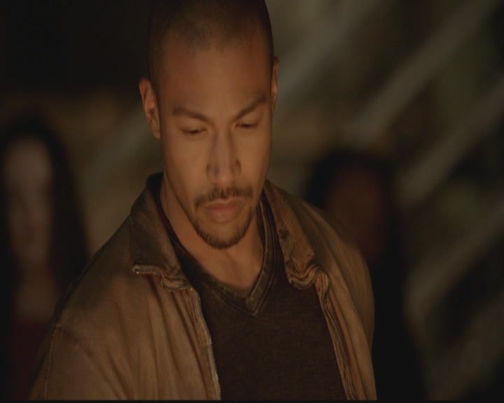 VampireDiariesWorld-dot-org_TheOriginals1x18TheBigUneasy2248.jpg